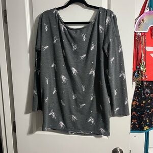 Gray Top with Ballet Slippers